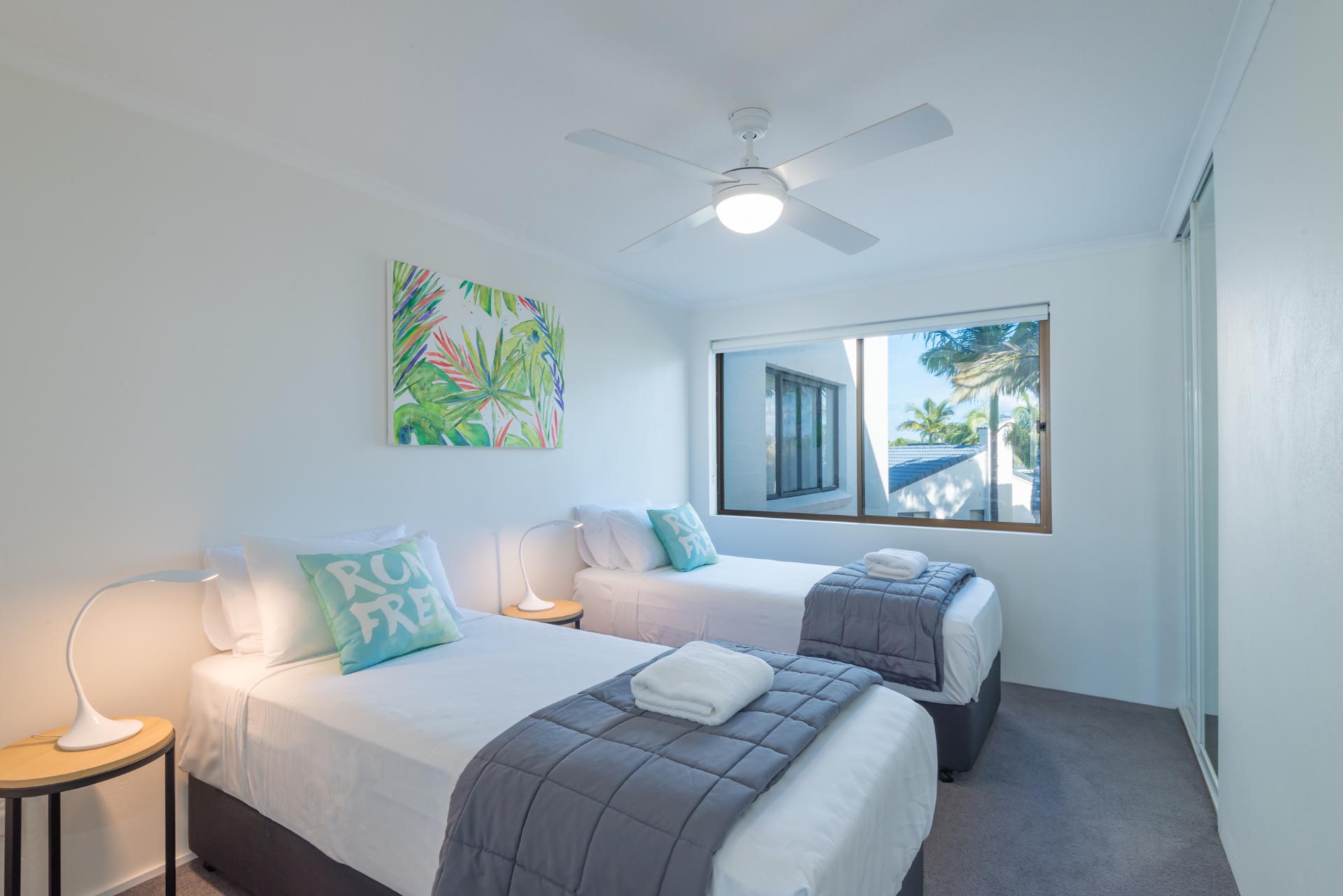 Munna Beach 40 (1)