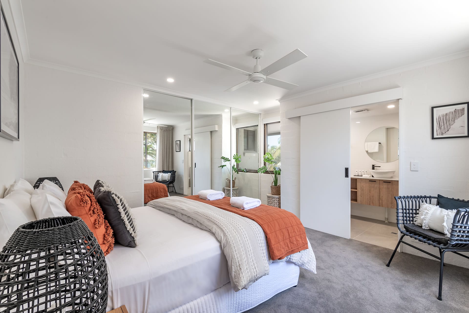 Apartment 47 04
