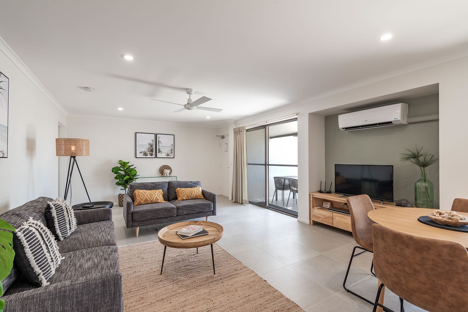 Apartment 47 08