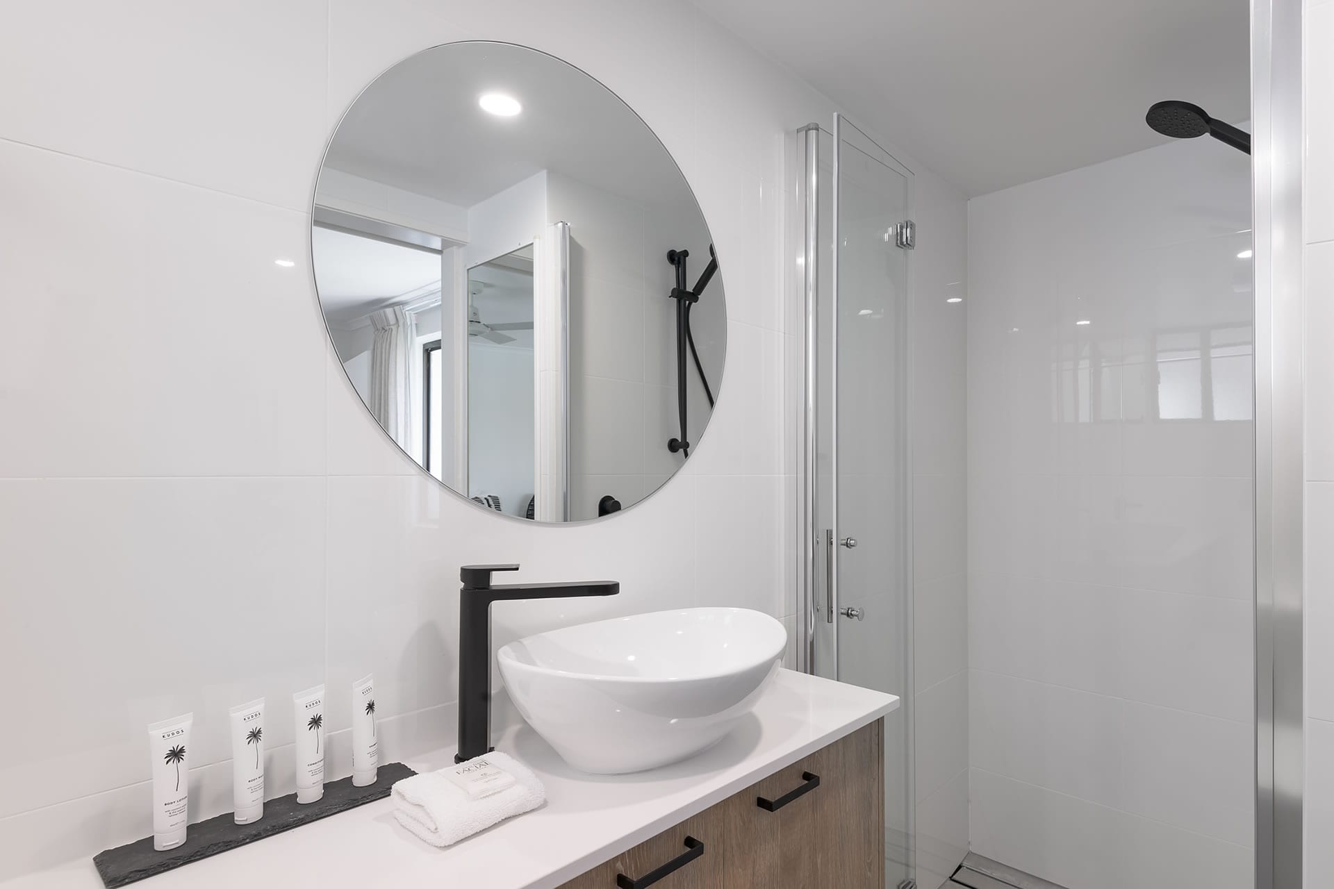 Apartment 47 12